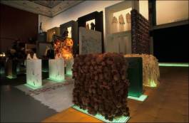 EXPERIMENTS IN FASHION AND ART