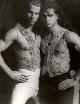 EXPERIMENTS IN FASHION AND ART