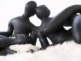 EXPERIMENTS IN FASHION AND ART