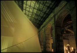 EXPERIMENTS IN FASHION AND ART