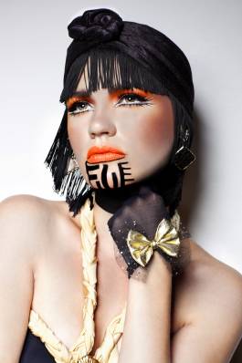 EXPERIMENTS IN FASHION AND ART