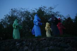 EXPERIMENTS IN FASHION AND ART