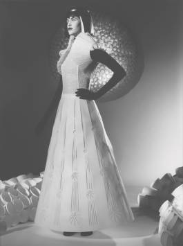 EXPERIMENTS IN FASHION AND ART