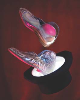 EXPERIMENTS IN FASHION AND ART