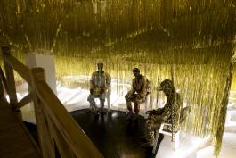 EXPERIMENTS IN FASHION AND ART