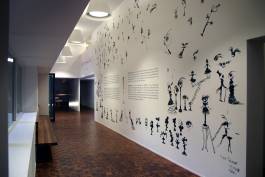 EXPERIMENTS IN FASHION AND ART