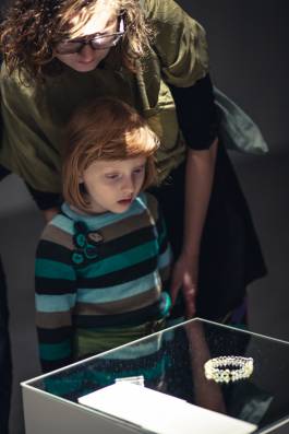 EXPERIMENTS IN FASHION AND ART