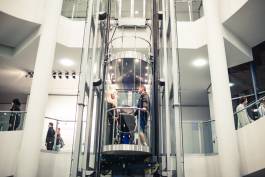 EXPERIMENTS IN FASHION AND ART