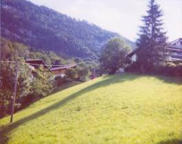 EXPERIMENTS IN FASHION AND ART