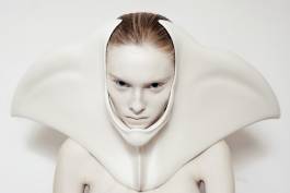 EXPERIMENTS IN FASHION AND ART