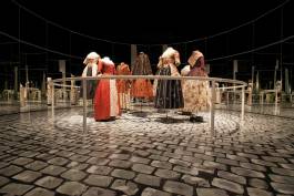 EXPERIMENTS IN FASHION AND ART