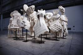 EXPERIMENTS IN FASHION AND ART