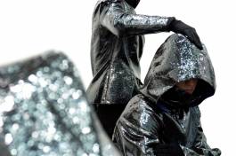 EXPERIMENTS IN FASHION AND ART