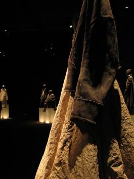 EXPERIMENTS IN FASHION AND ART