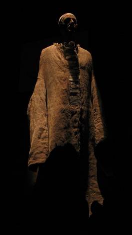 EXPERIMENTS IN FASHION AND ART