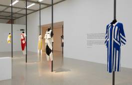 EXPERIMENTS IN FASHION AND ART