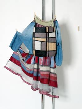 EXPERIMENTS IN FASHION AND ART