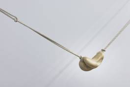 EXPERIMENTS IN FASHION AND ART