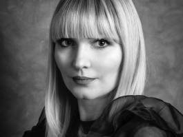 EXPERIMENTS IN FASHION AND ART