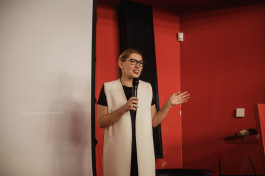 EXPERIMENTS IN FASHION AND ART