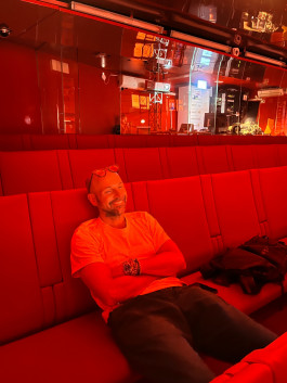 EXPERIMENTS IN FASHION AND ART