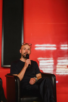 EXPERIMENTS IN FASHION AND ART