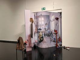 EXPERIMENTS IN FASHION AND ART