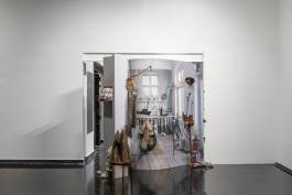 EXPERIMENTS IN FASHION AND ART