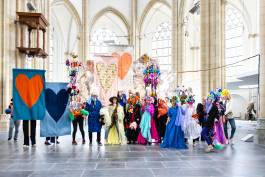 EXPERIMENTS IN FASHION AND ART