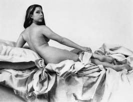 EXPERIMENTS IN FASHION AND ART