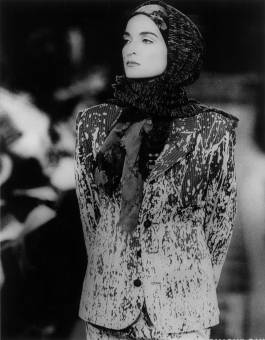 EXPERIMENTS IN FASHION AND ART