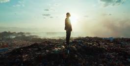 EXPERIMENTS IN FASHION AND ART