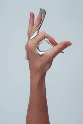 EXPERIMENTS IN FASHION AND ART