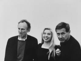 EXPERIMENTS IN FASHION AND ART