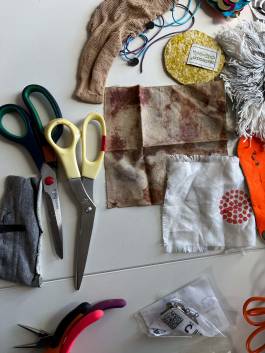 EXPERIMENTS IN FASHION AND ART